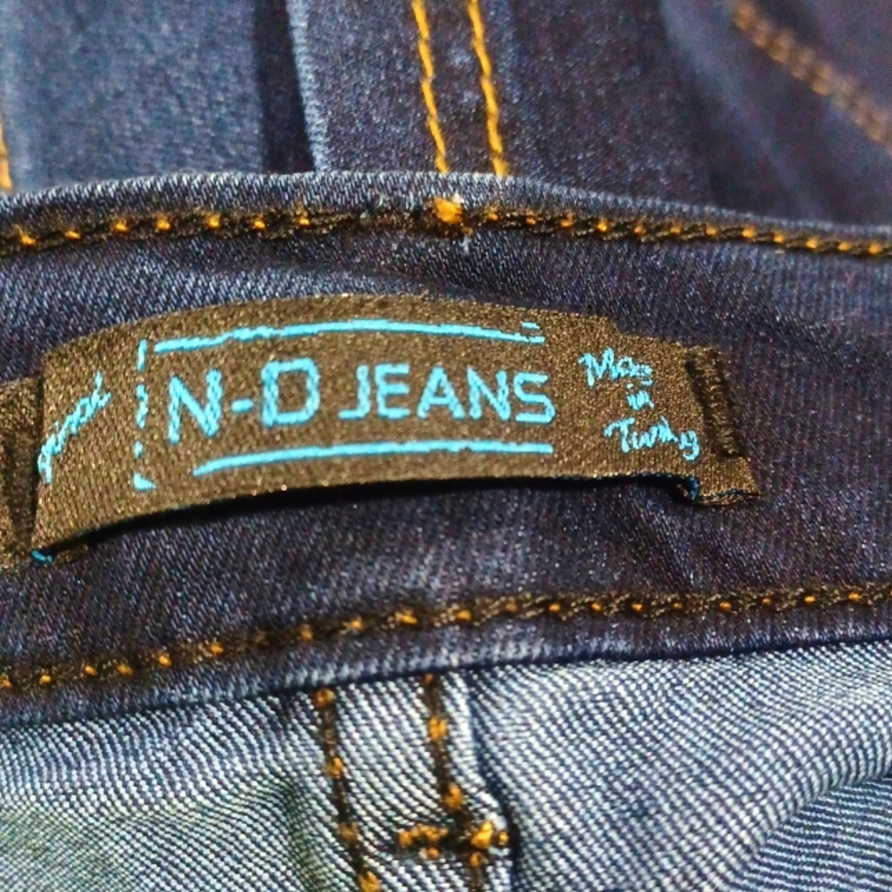 N-D jeans NWOT MADE IN TURKEY